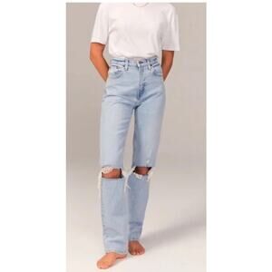 EUC Abercrombie & Fitch 90s Straight Jeans Ultra High Rise Women’s 29 Distressed